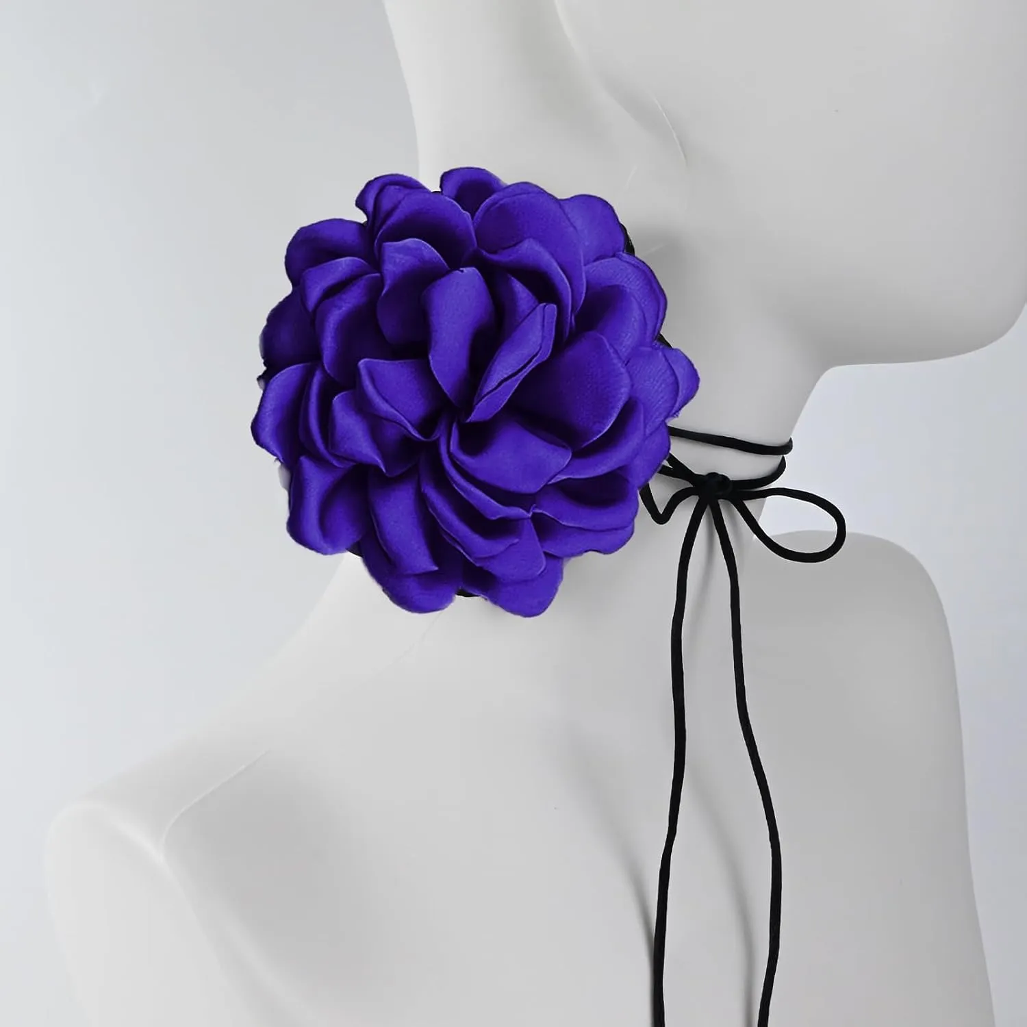 Dainty Satin Rose Flower Brooches Flower Choker Necklace for Women Camellia Floral Brooches Lapel Pins Big Floral Chokers for Wedding Dance Dress Clothes Accessories