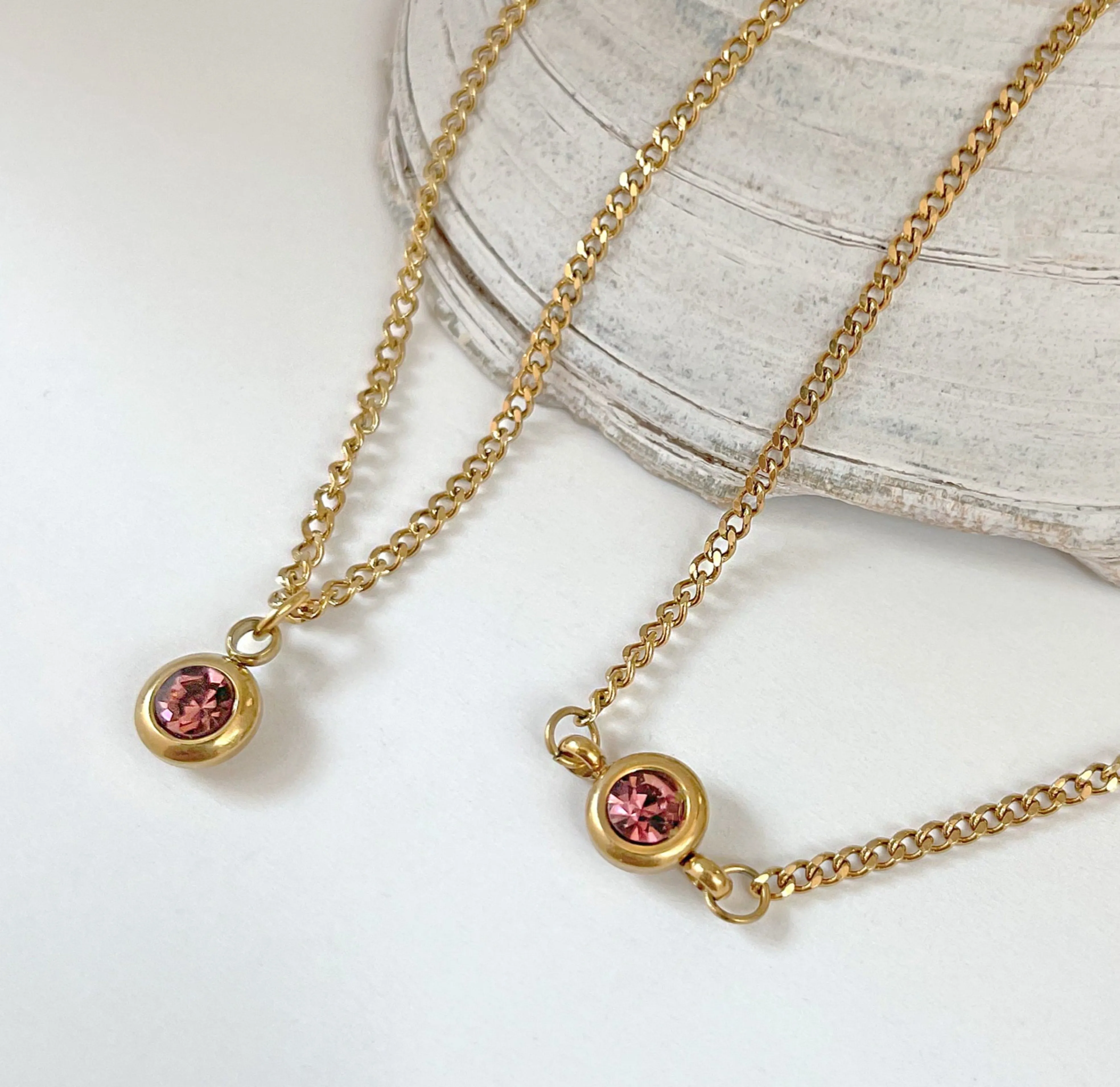 DELILAH GOLD DAINTY ALEXANDRITE BIRTHSTONE BRACELET - JUNE