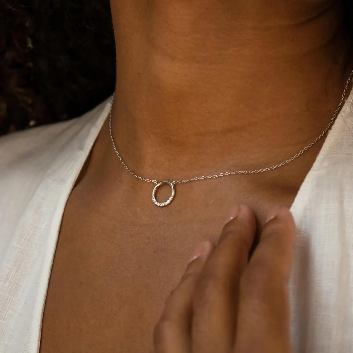 Diamond Necklaces for Women,14k Gold Plated Dainty Minimal Emerald Diamond Bezel Necklace for Women Trendy Flower Petal Necklace Jewelry Gifts for Women