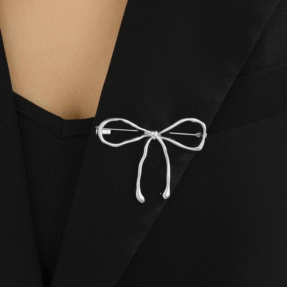 Gold Bow Brooch for Women Elegant Silver Bow Tie Brooch Beautiful Lapel Pins Bag Pins Clothing Hat Dress Suit Shirt Pins Accessories
