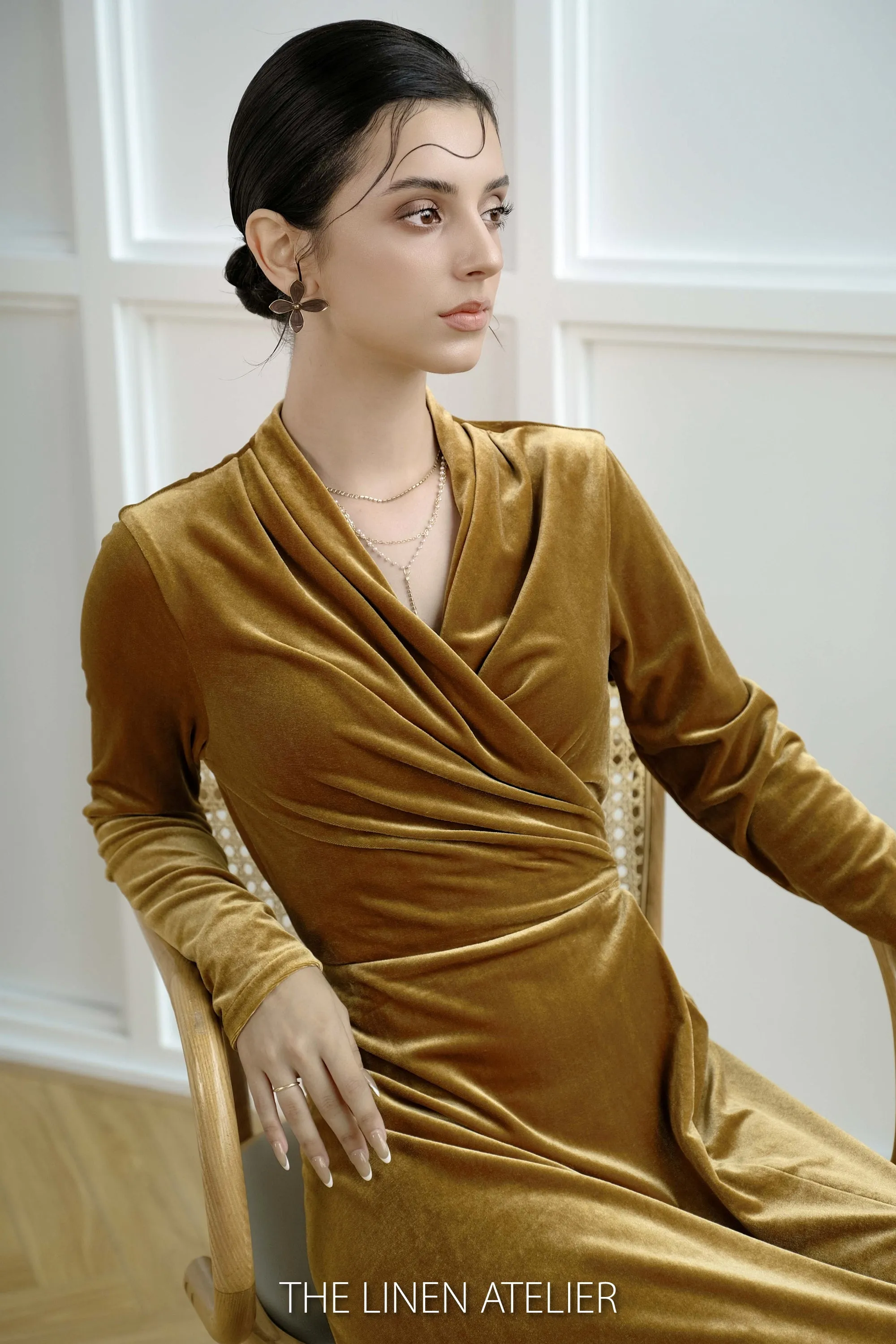 JACQUELINE Long Sleeve Velvet Gown